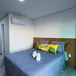 Hospede-Se Com Charme E Praticidade No Meireles